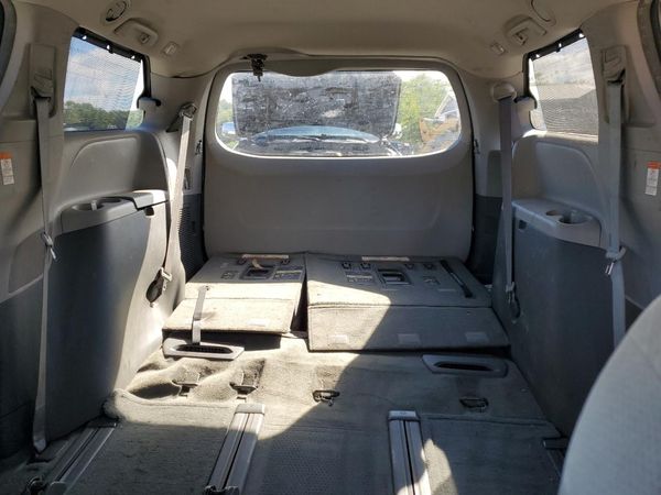 2017 TOYOTA SIENNA