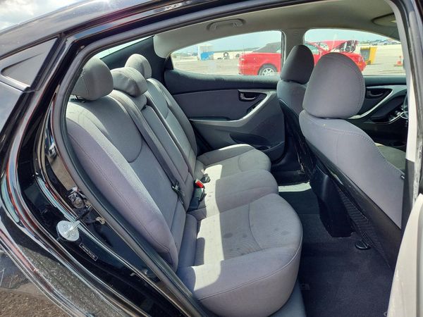 2014 HYUNDAI ELANTRA GLS(Middle)