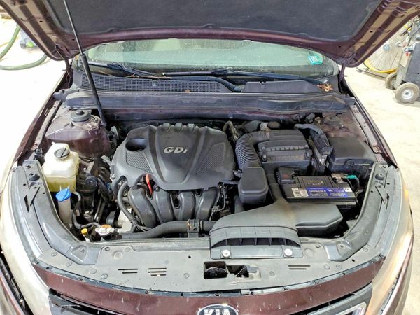 2014 KIA OPTIMA — Engine bay