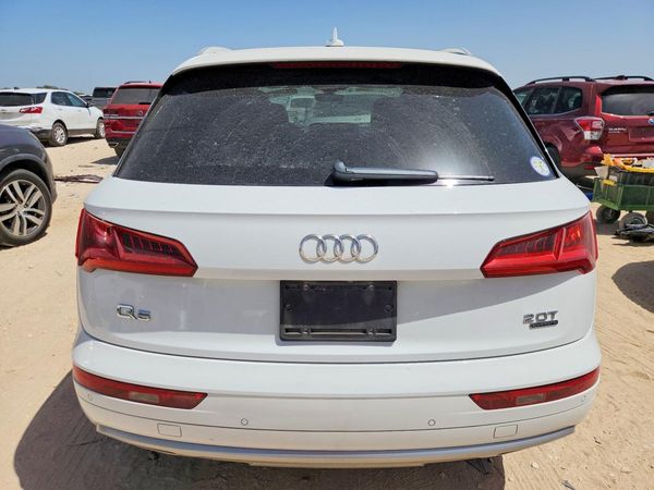 2018 AUDI Q5 quattro Premium Plus
