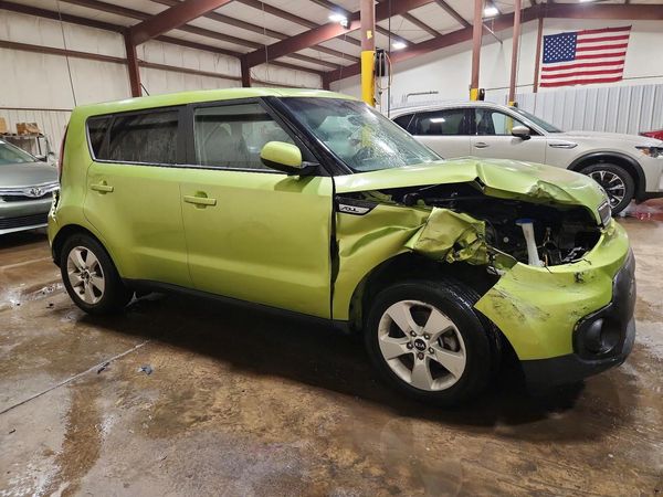 2019 KIA SOUL Base — Passenger 3/4