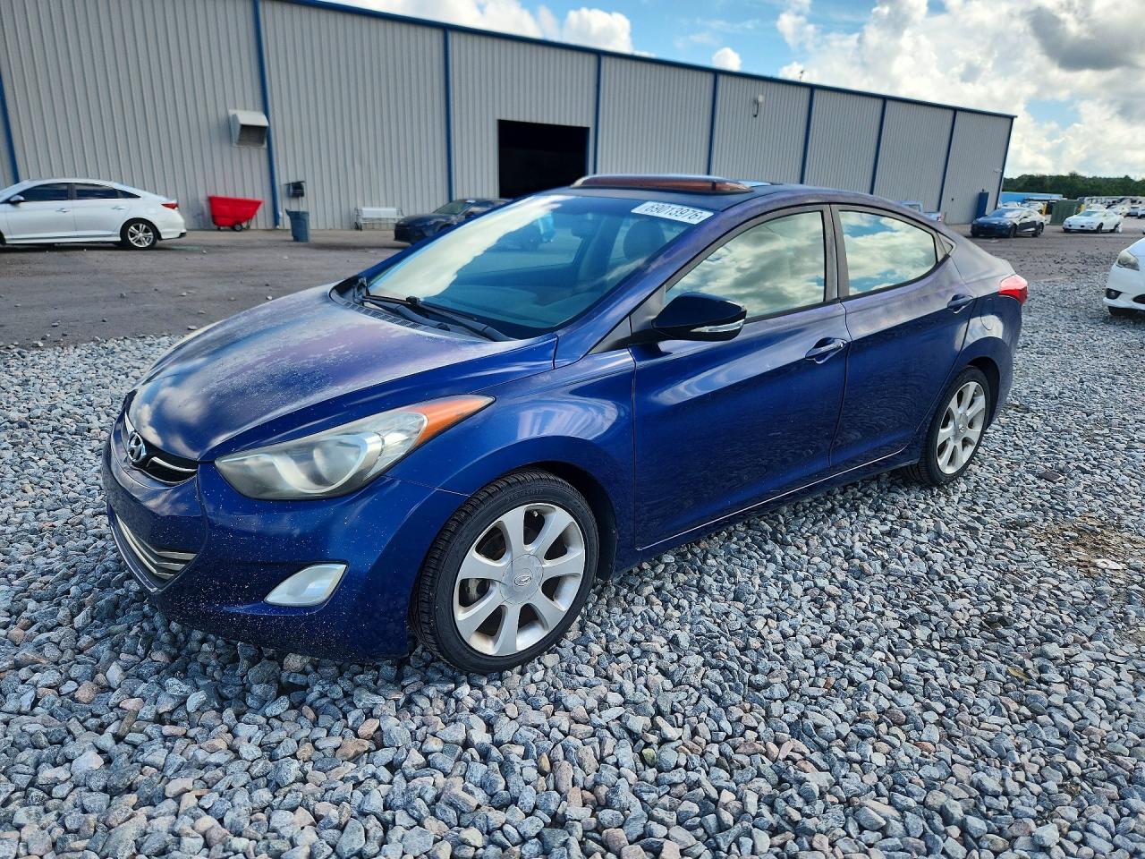 2013 HYUNDAI ELANTRA