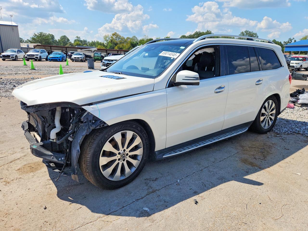 2017 MERCEDES-BENZ GLS-CLASS GLS450-4M — Front 3/4