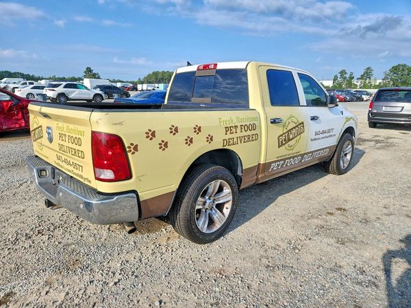 2014 RAM 1500 SLT