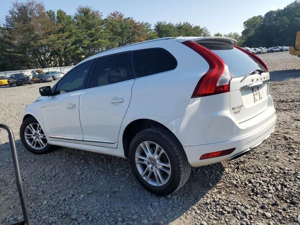 2016 VOLVO XC60
