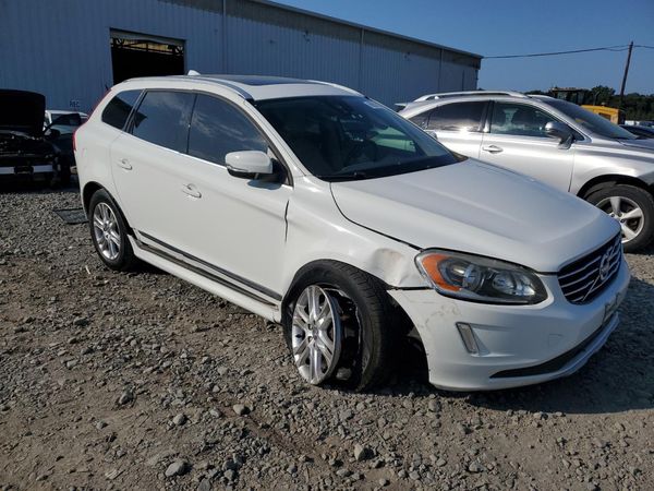 2016 VOLVO XC60