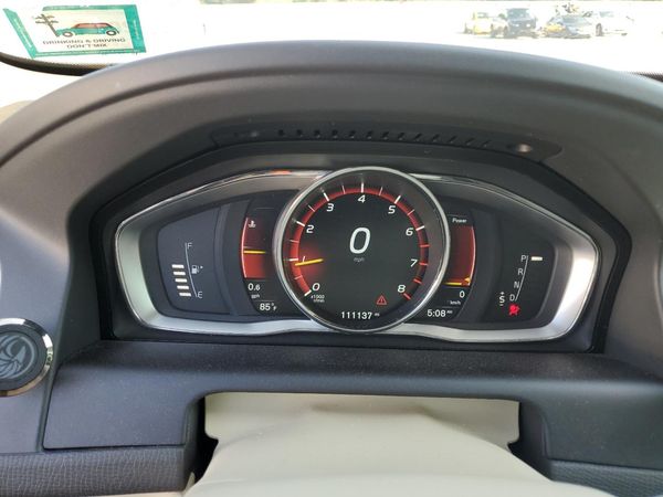 2016 VOLVO XC60