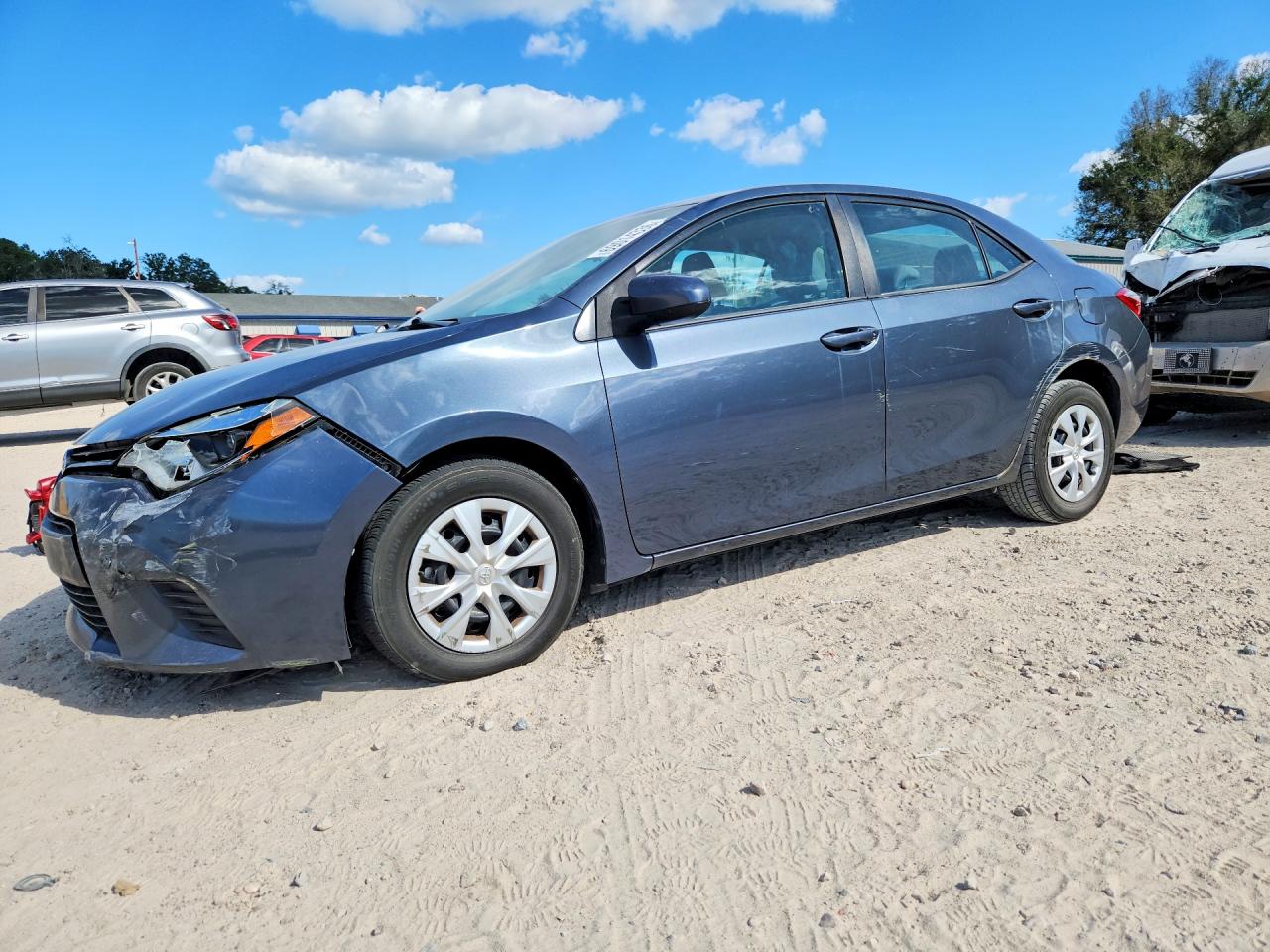 2014 TOYOTA COROLLA — Front 3/4