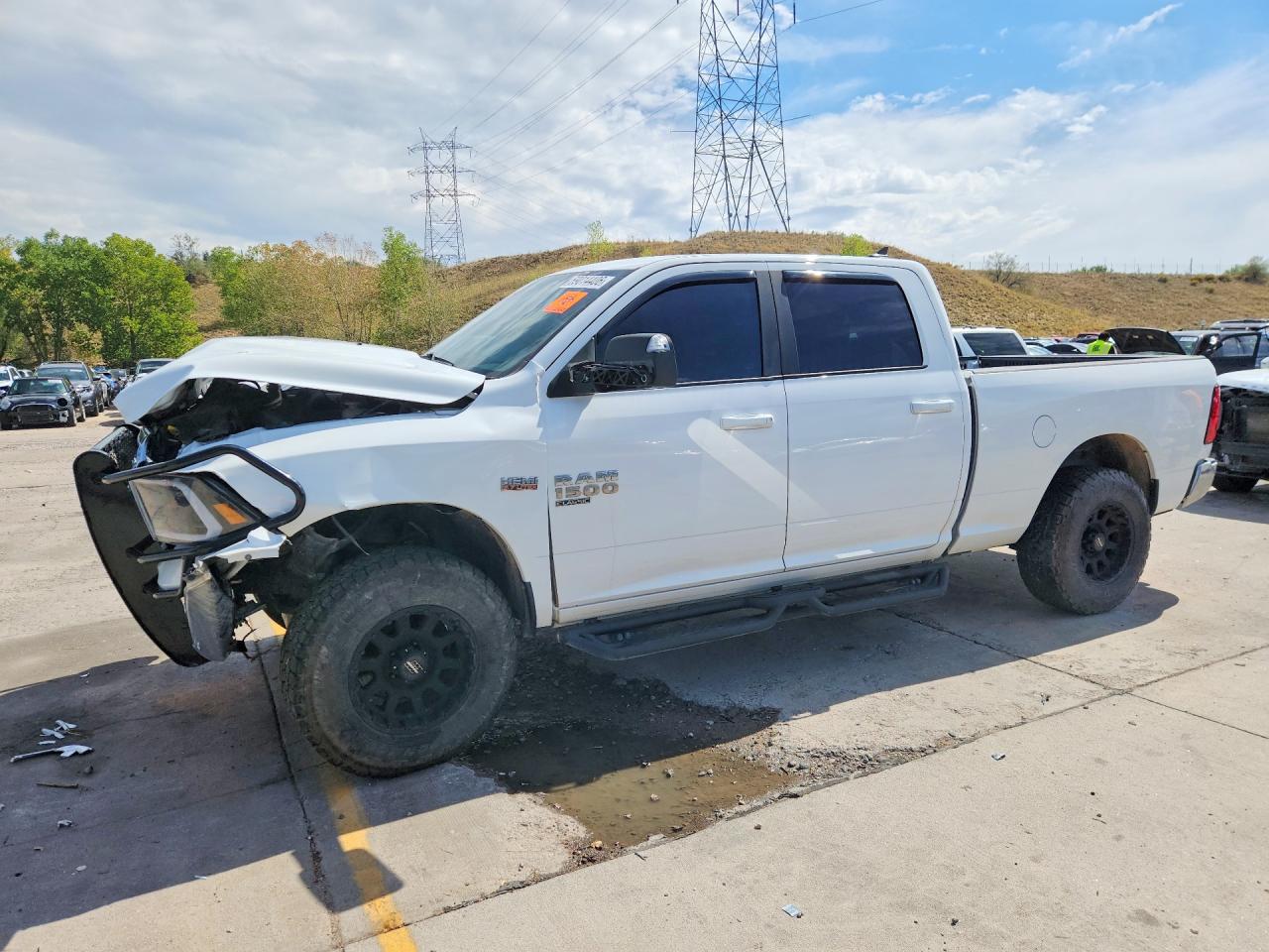 2019 RAM 1500 SLT — Front 3/4