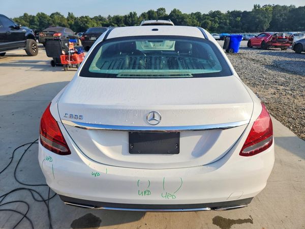 2016 MERCEDES-BENZ C C300