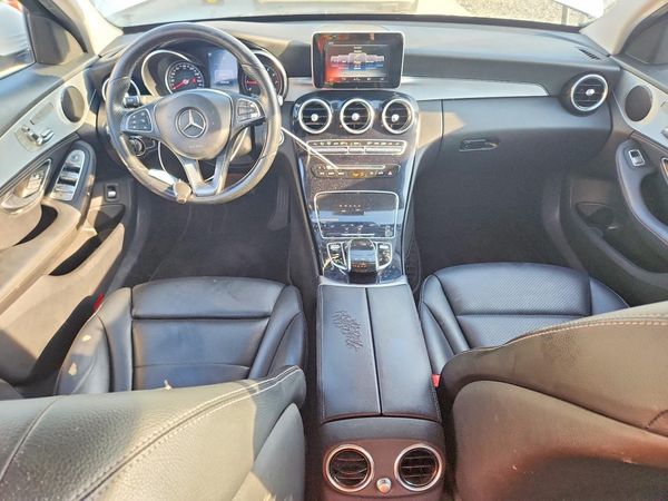 2016 MERCEDES-BENZ C C300