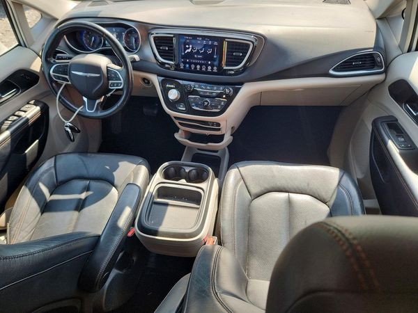 2020 CHRYSLER PACIFICA Touring L — CKPT