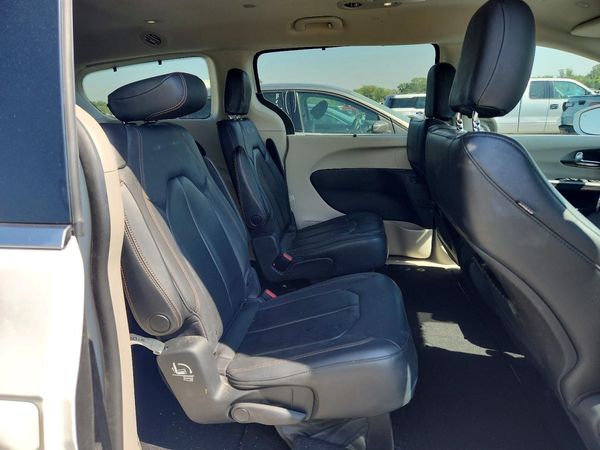 2020 CHRYSLER PACIFICA Touring L — PSRS