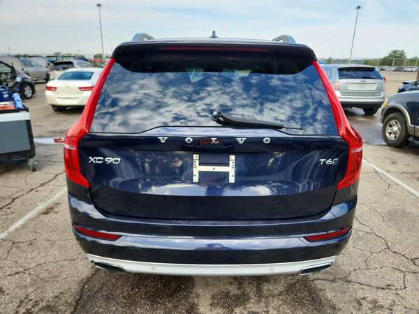 2016 VOLVO XC90 SV42 Momentum — DIRR