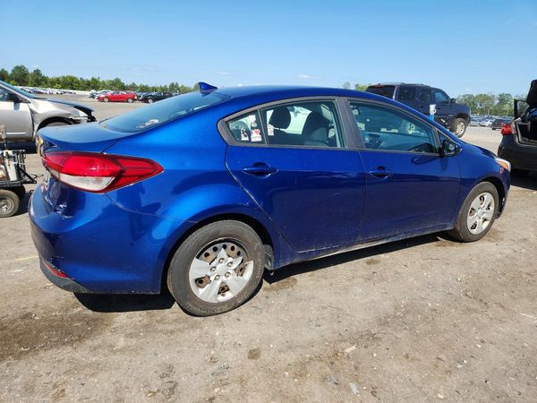 2017 KIA FORTE LX Base