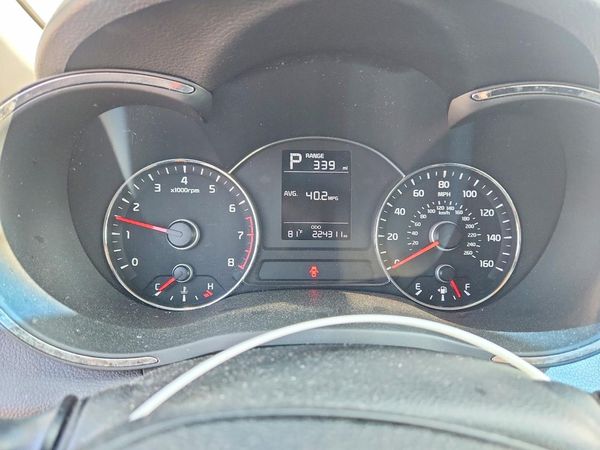 2017 KIA FORTE LX Base