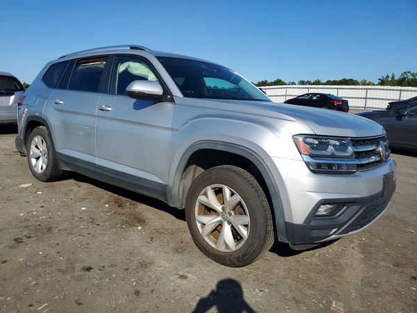 2019 VOLKSWAGEN ATLAS — Passenger 3/4