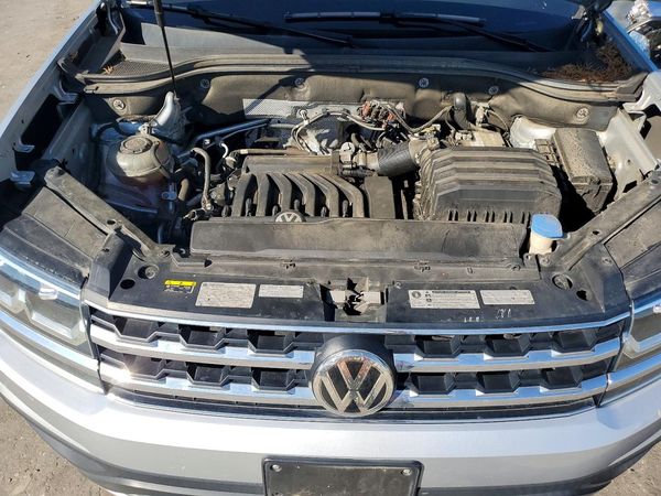 2019 VOLKSWAGEN ATLAS — Engine bay