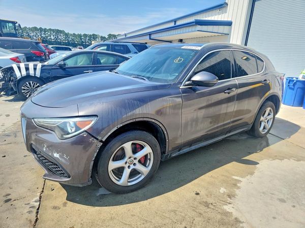 2018 ALFA ROMEO STELVIO