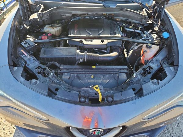 2018 ALFA ROMEO STELVIO AWD