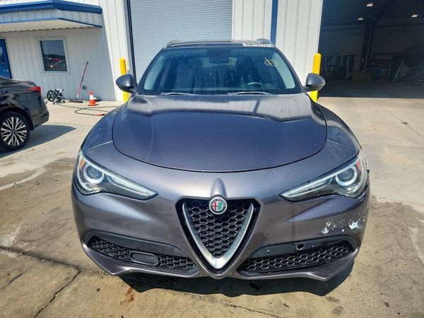 2018 ALFA ROMEO STELVIO AWD