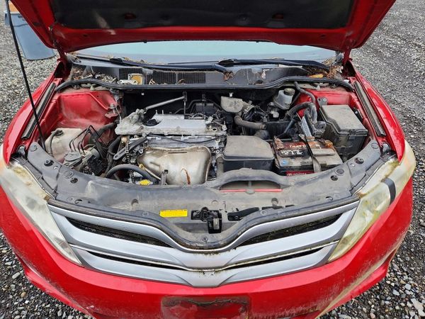 2013 TOYOTA VENZA — Engine bay