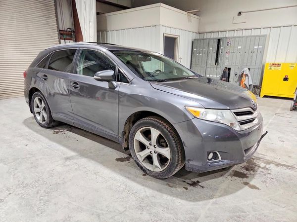2014 TOYOTA VENZA XLE — Passenger 3/4