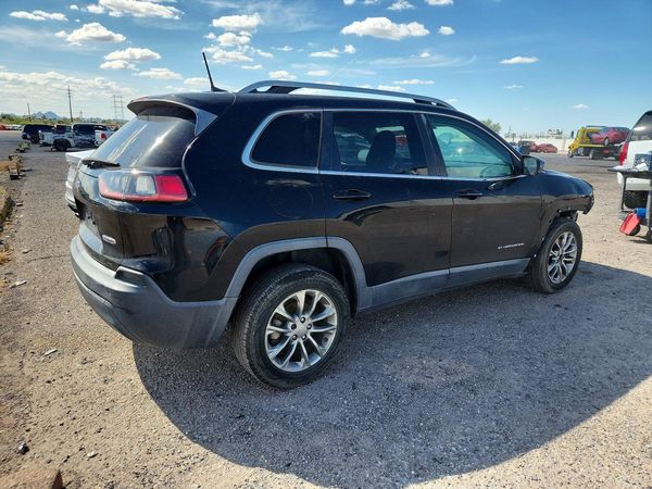 2019 JEEP CHEROKEE LATITUDE PLUS FWD