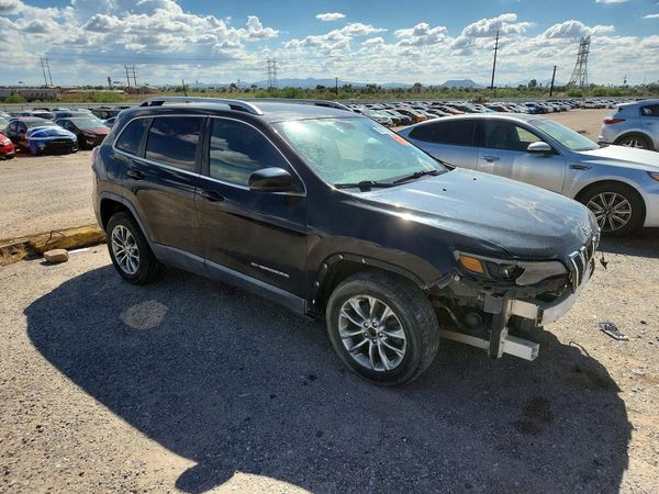 2019 JEEP CHEROKEE LATITUDE PLUS FWD