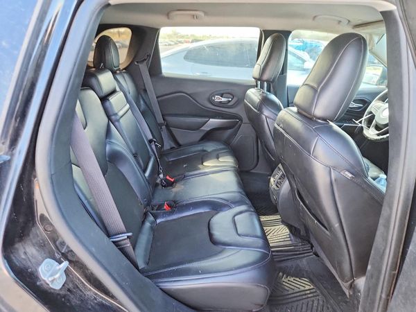 2019 JEEP CHEROKEE LATITUDE PLUS FWD