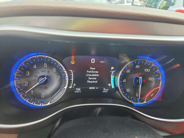 2017 CHRYSLER PACIFICA — ODOM