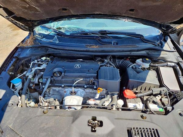 2019 ACURA ILX — Engine bay