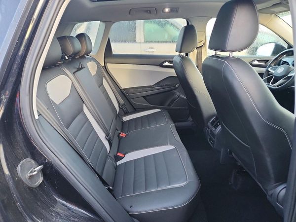 2024 VOLKSWAGEN TAOS 4Motion SEL — PSRS