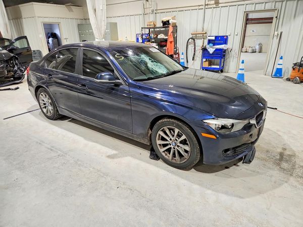 2015 BMW 320 — Passenger 3/4