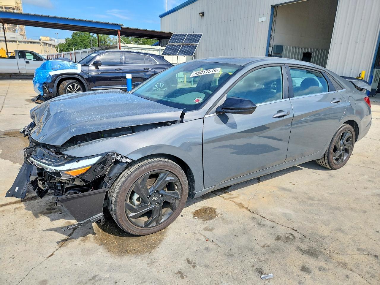 2026 HYUNDAI ELANTRA — Front 3/4