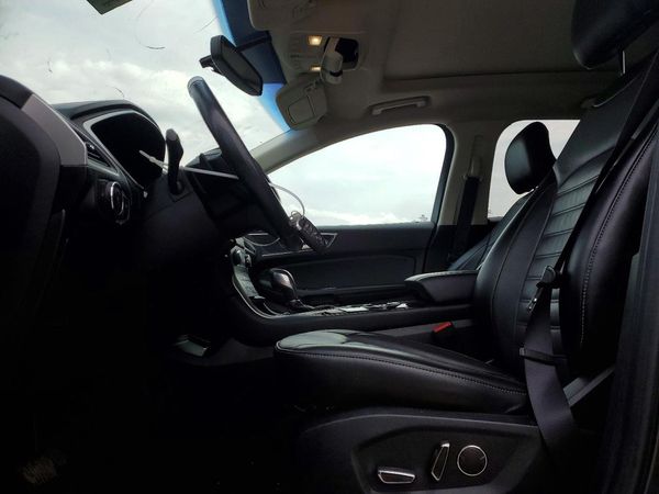 2018 FORD EDGE SEL — DENT