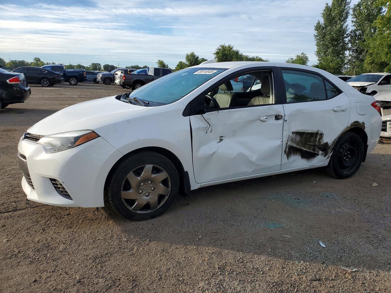 2016 TOYOTA COROLLA L/LE — Front 3/4