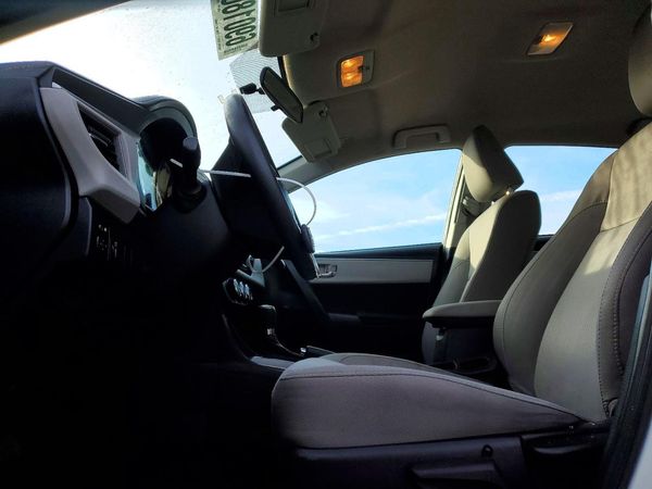 2016 TOYOTA COROLLA L/LE — DENT