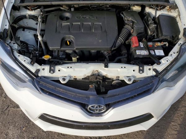 2016 TOYOTA COROLLA L/LE — Engine bay