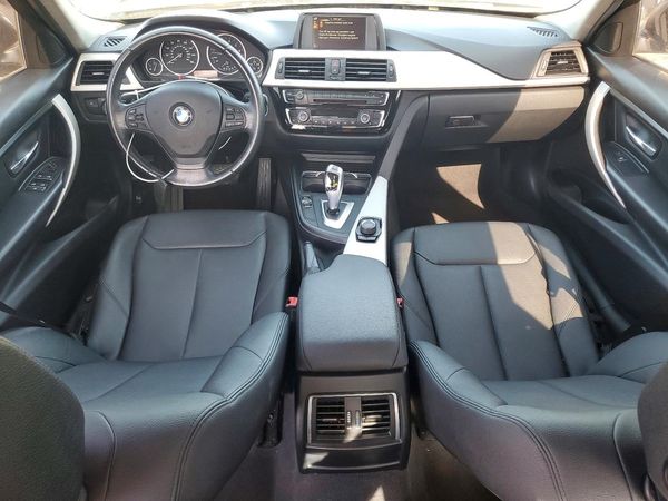 2017 BMW 320 — CKPT