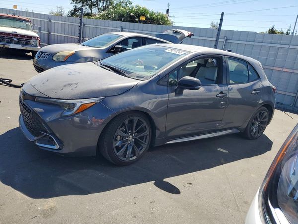 2026 TOYOTA COROLLA XSE — Front 3/4
