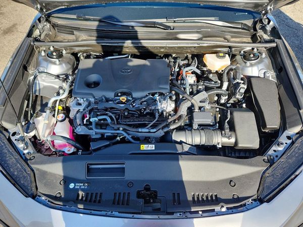 2026 TOYOTA CAMRY — Engine bay