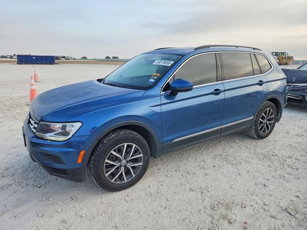 2020 VOLKSWAGEN TIGUAN — Front 3/4