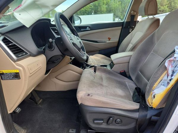 2016 HYUNDAI TUCSON — DENT