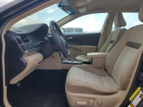 2013 TOYOTA CAMRY — DENT