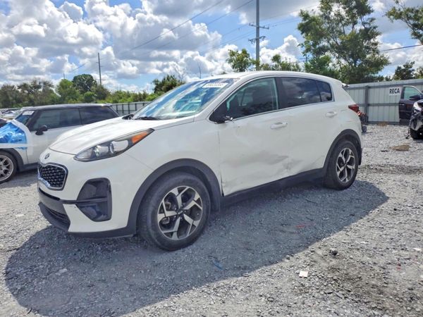 2022 KIA SPORTAGE — Front 3/4