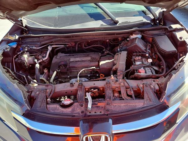 2015 HONDA CRV EX-L — Engine bay