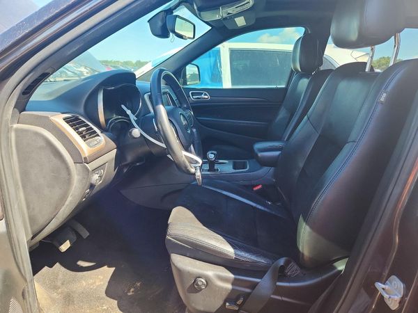 2015 JEEP GRAND CHEROKEE — DENT