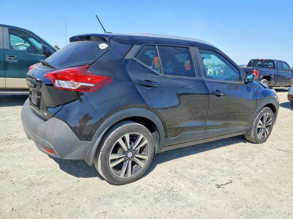 2019 NISSAN KICKS