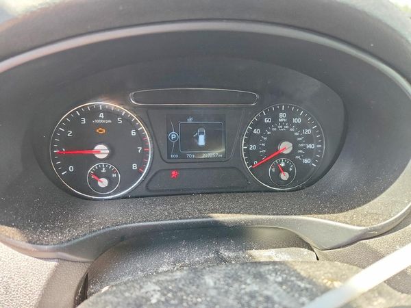 2016 KIA SORENTO L / LX